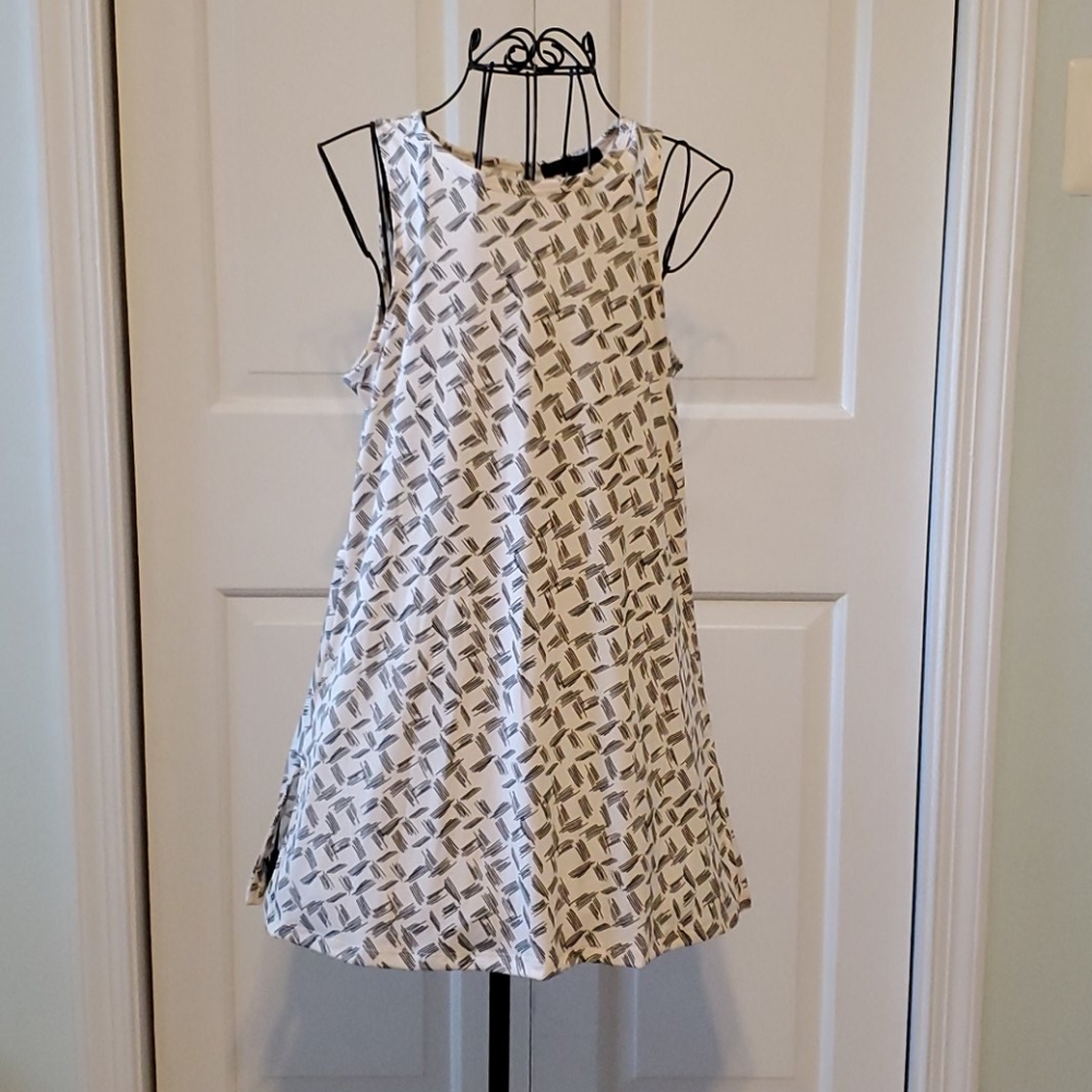 Banana Republic Sleeveless Swing Tunic Size XS